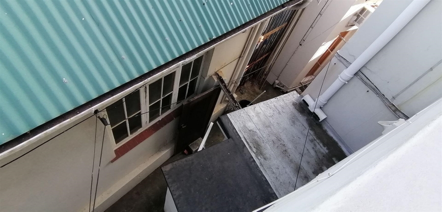 Commercial Property for Sale in Richmond Hill Eastern Cape